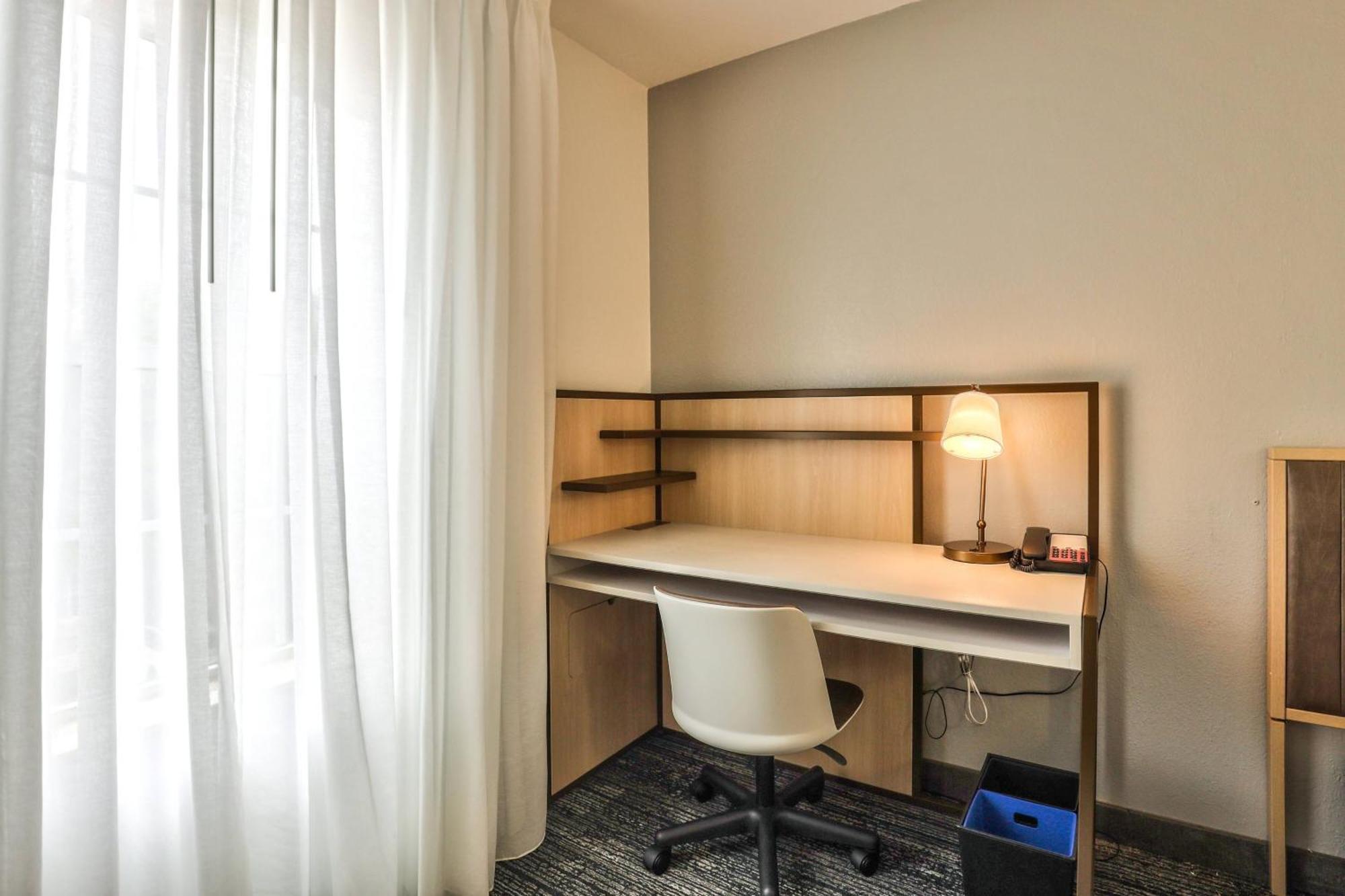 Alluxsuites At 1876, Ascend Hotel Collection Tallahassee Dış mekan fotoğraf