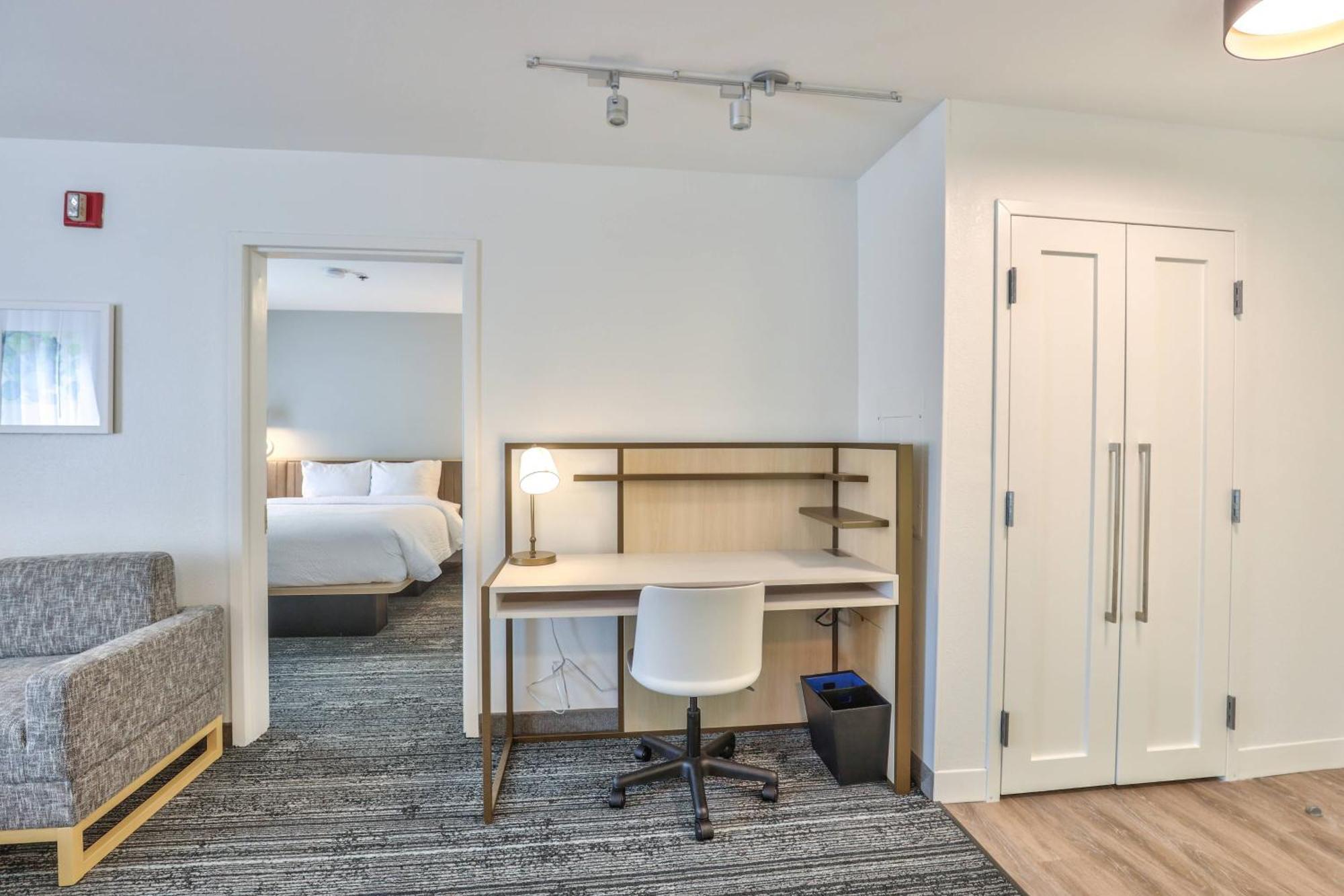 Alluxsuites At 1876, Ascend Hotel Collection Tallahassee Dış mekan fotoğraf