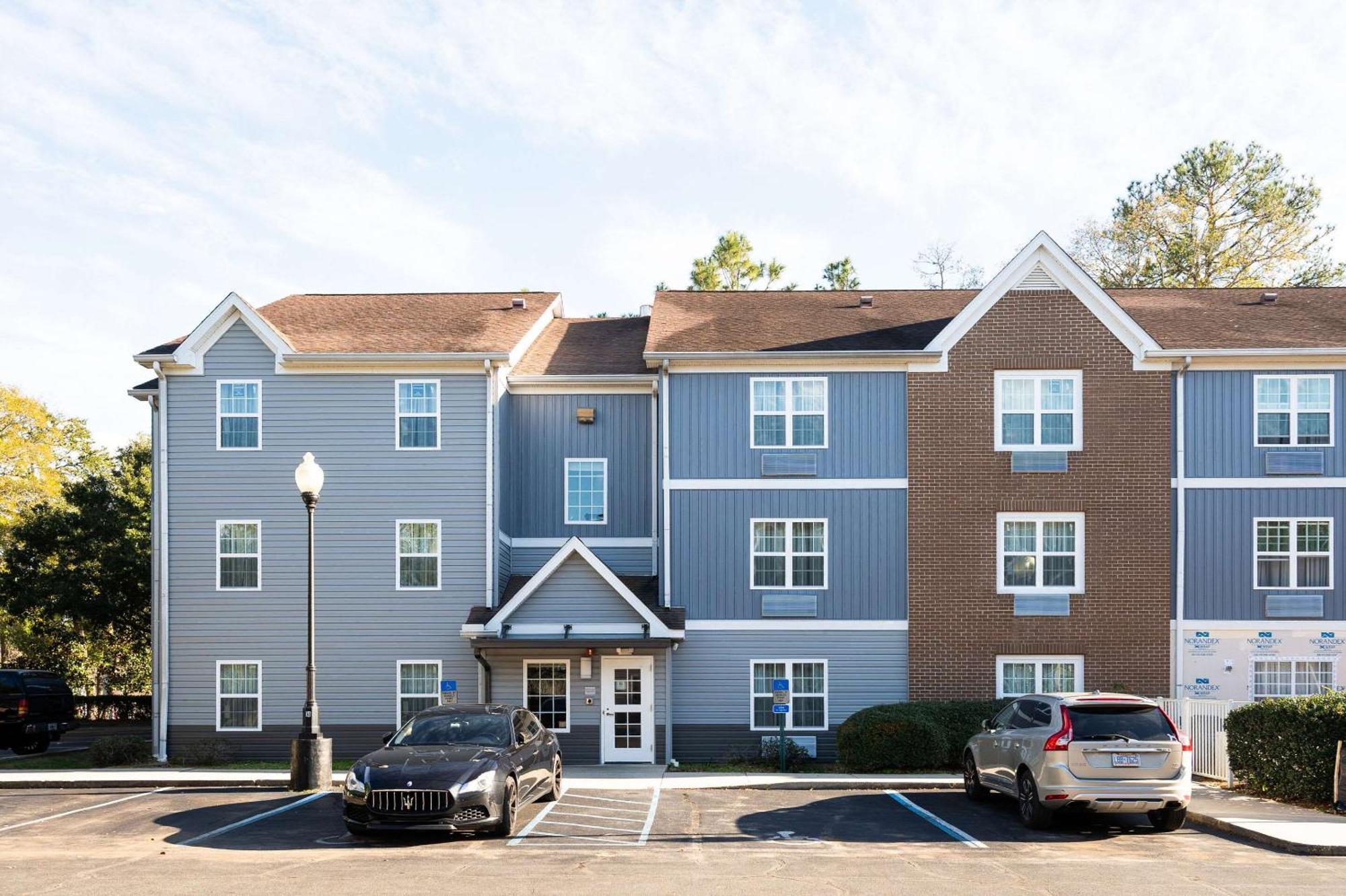Alluxsuites At 1876, Ascend Hotel Collection Tallahassee Dış mekan fotoğraf