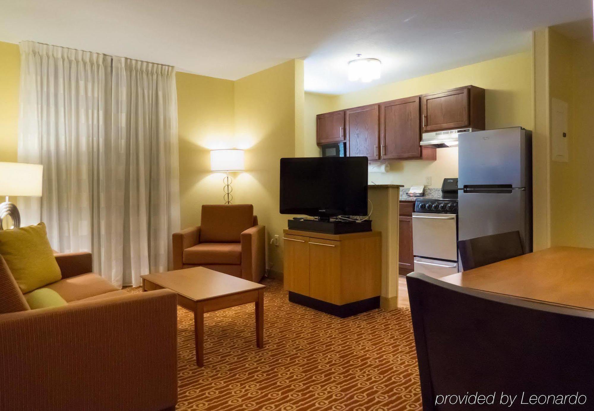 Alluxsuites At 1876, Ascend Hotel Collection Tallahassee Dış mekan fotoğraf